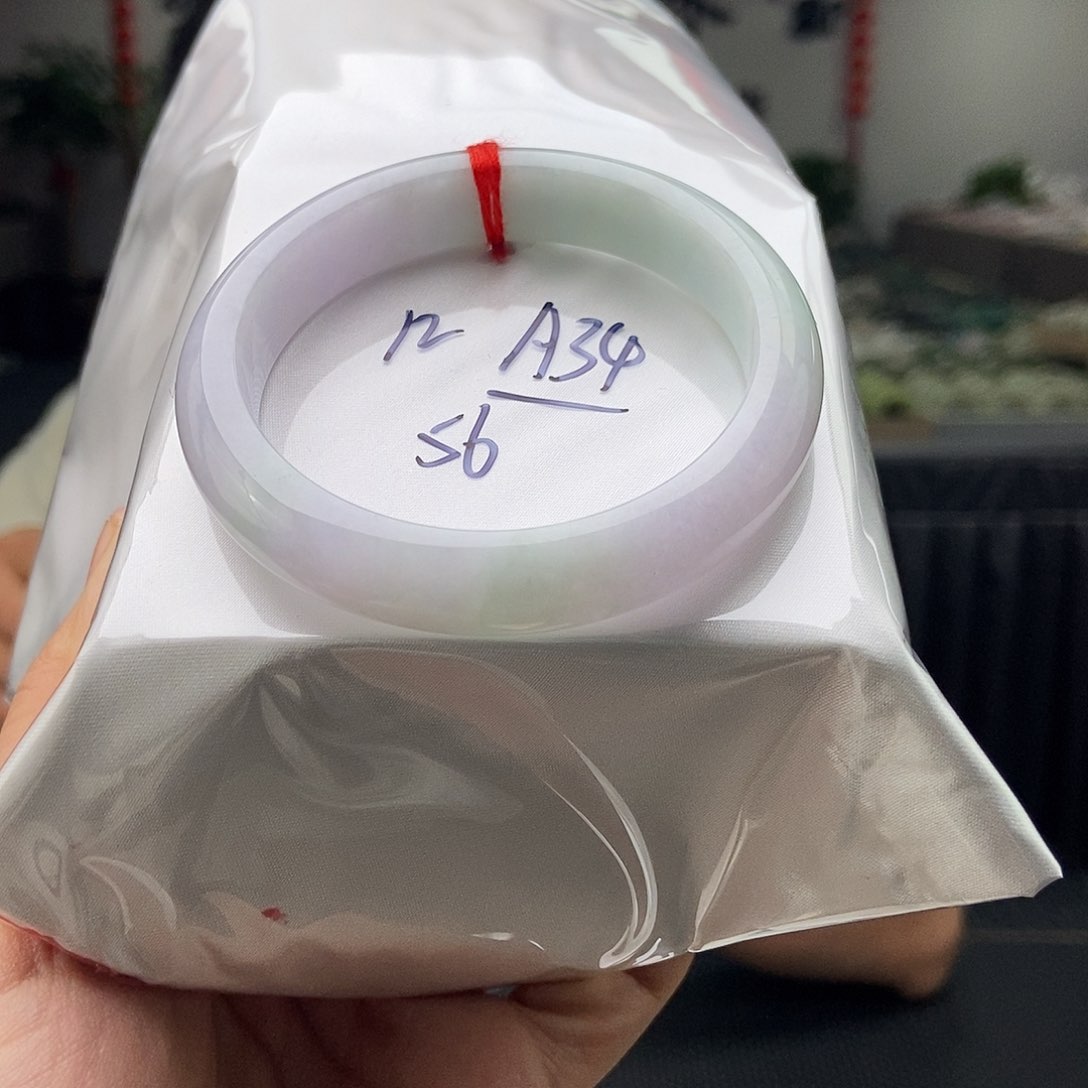 翡翠手镯未镶嵌拍一发一