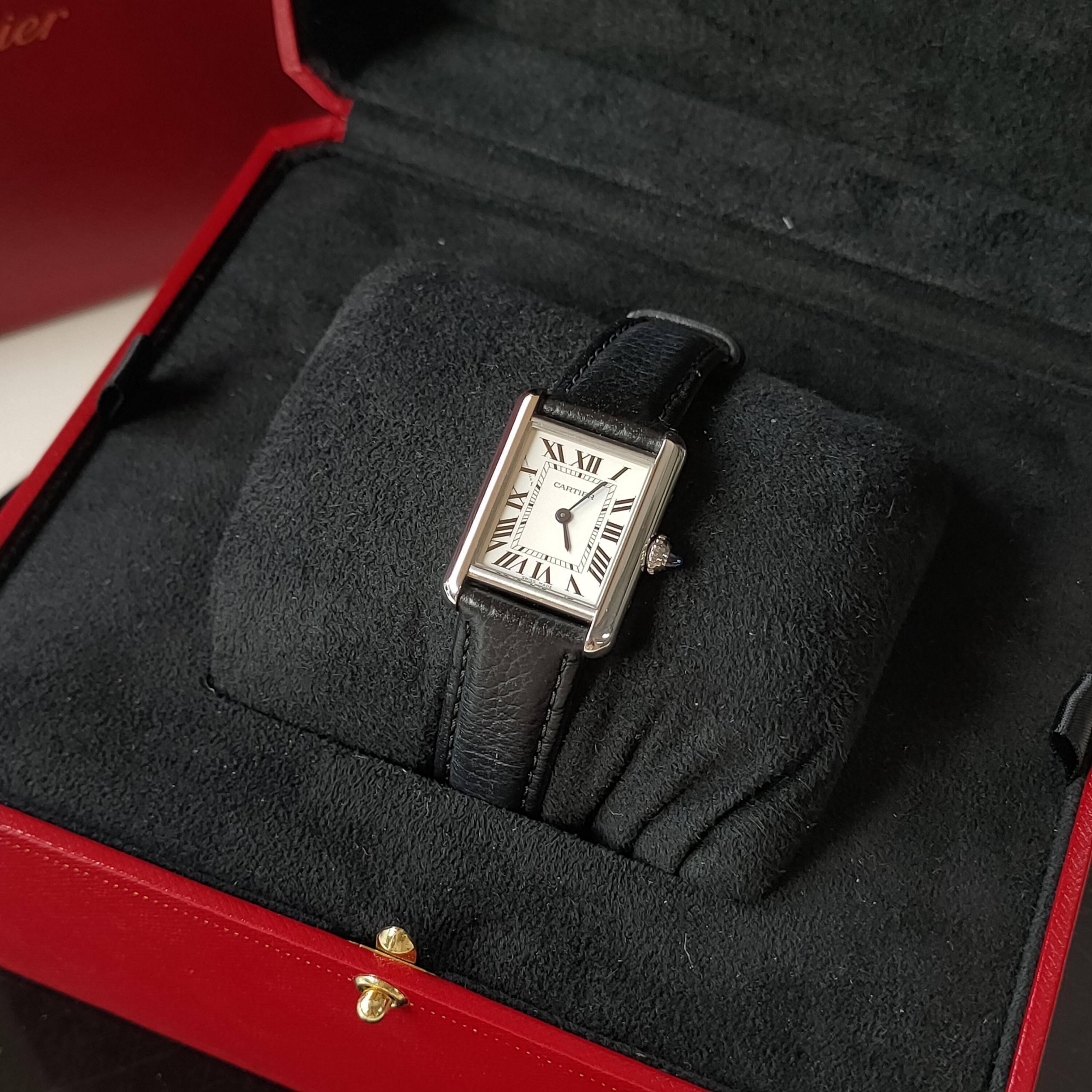 95新 Cartier/卡地亚 Azul-WSTA0042坦克小号must石英手表47007