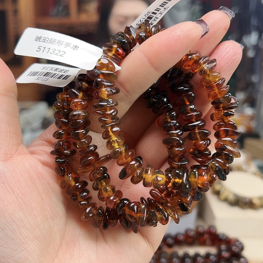 琥珀未镶嵌裸石抚顺琥珀多样性发其一30123