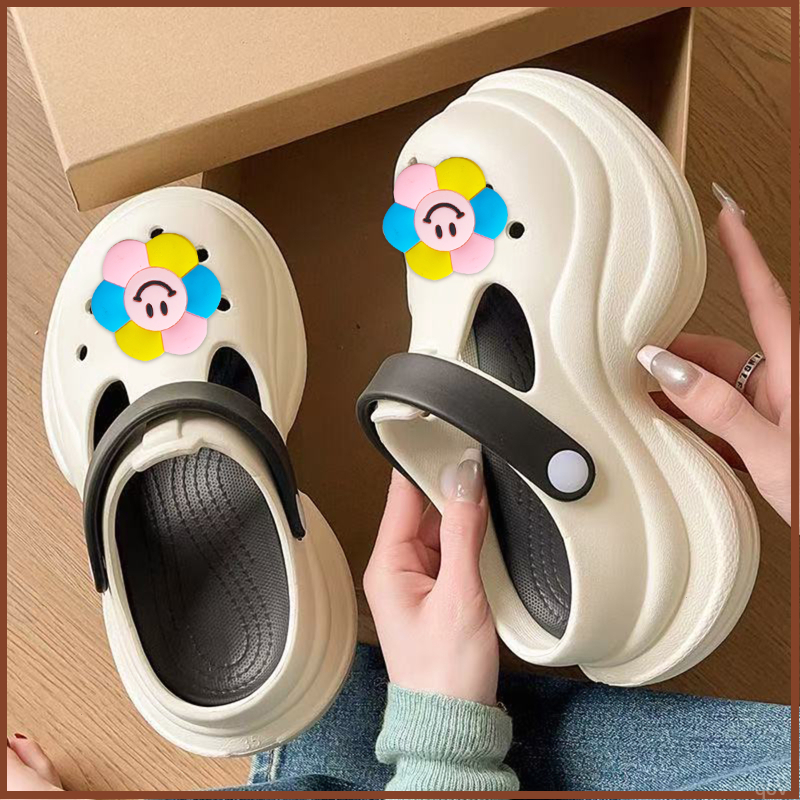 厚底增高洞洞鞋女外穿2025夏季新款甜美包头半拖卡通EVA可爱凉鞋