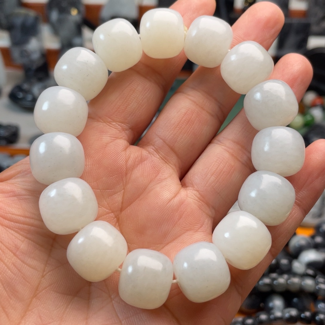 和田玉手串未镶嵌