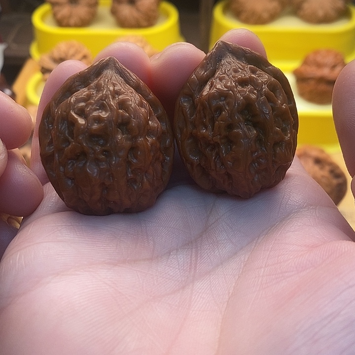 吊坠文玩核桃疯狂台