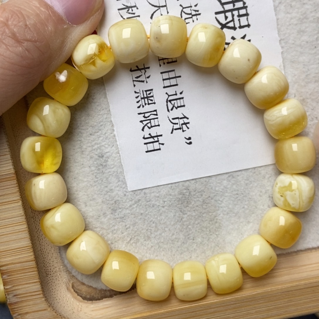 琥珀未镶嵌珠宝奇石60