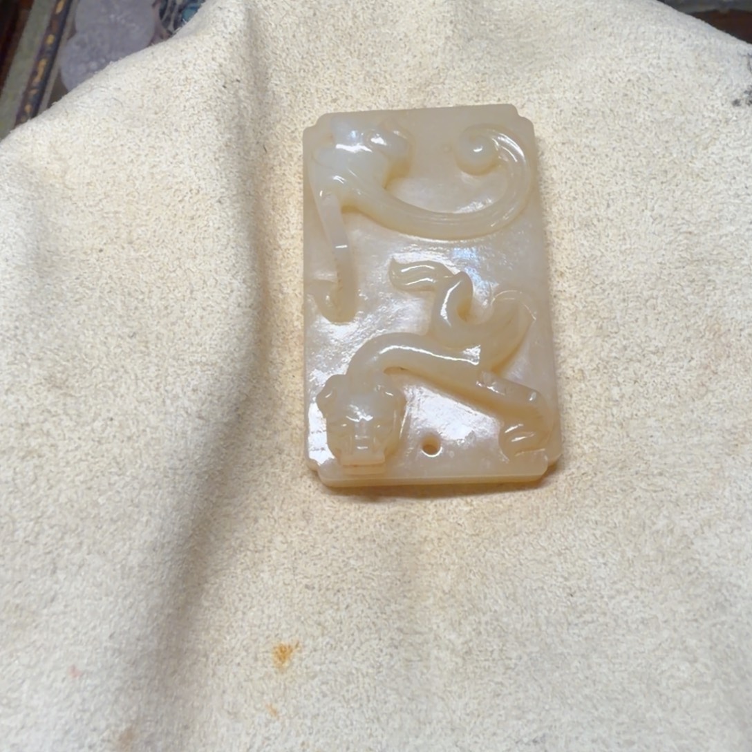 路***子和田玉（糖玉）未镶嵌挂件