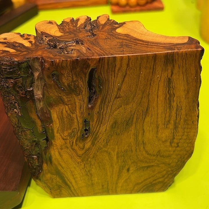 天***者紫檀木类端景台檀香