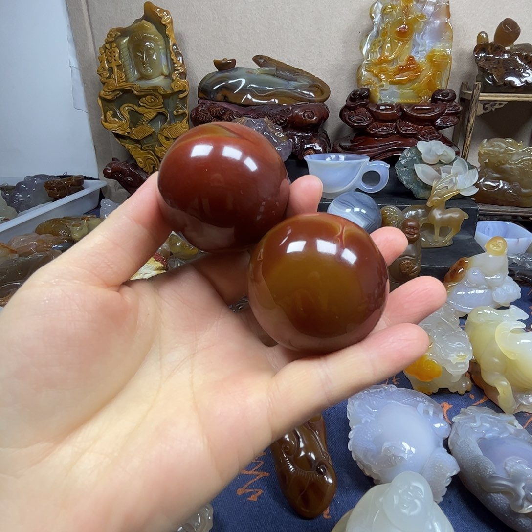 走***停玛瑙/玉髓未镶嵌摆件