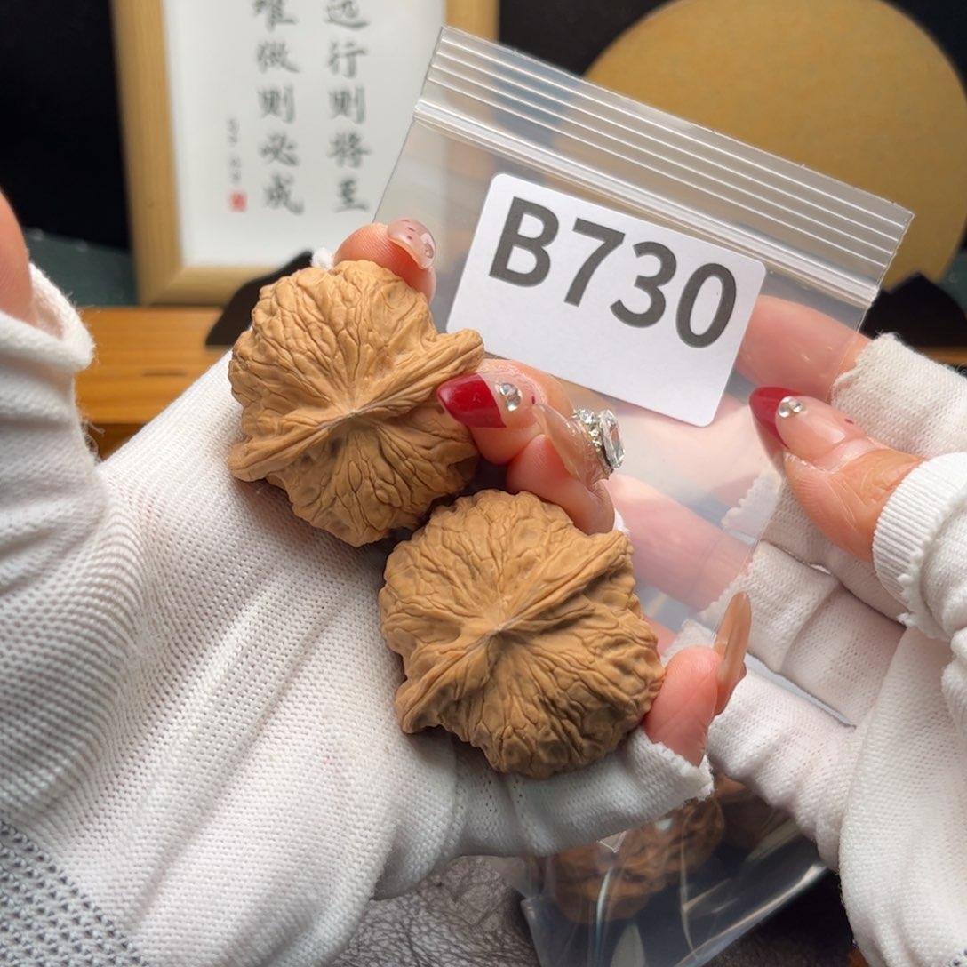 文玩核桃把件42平闷b 730