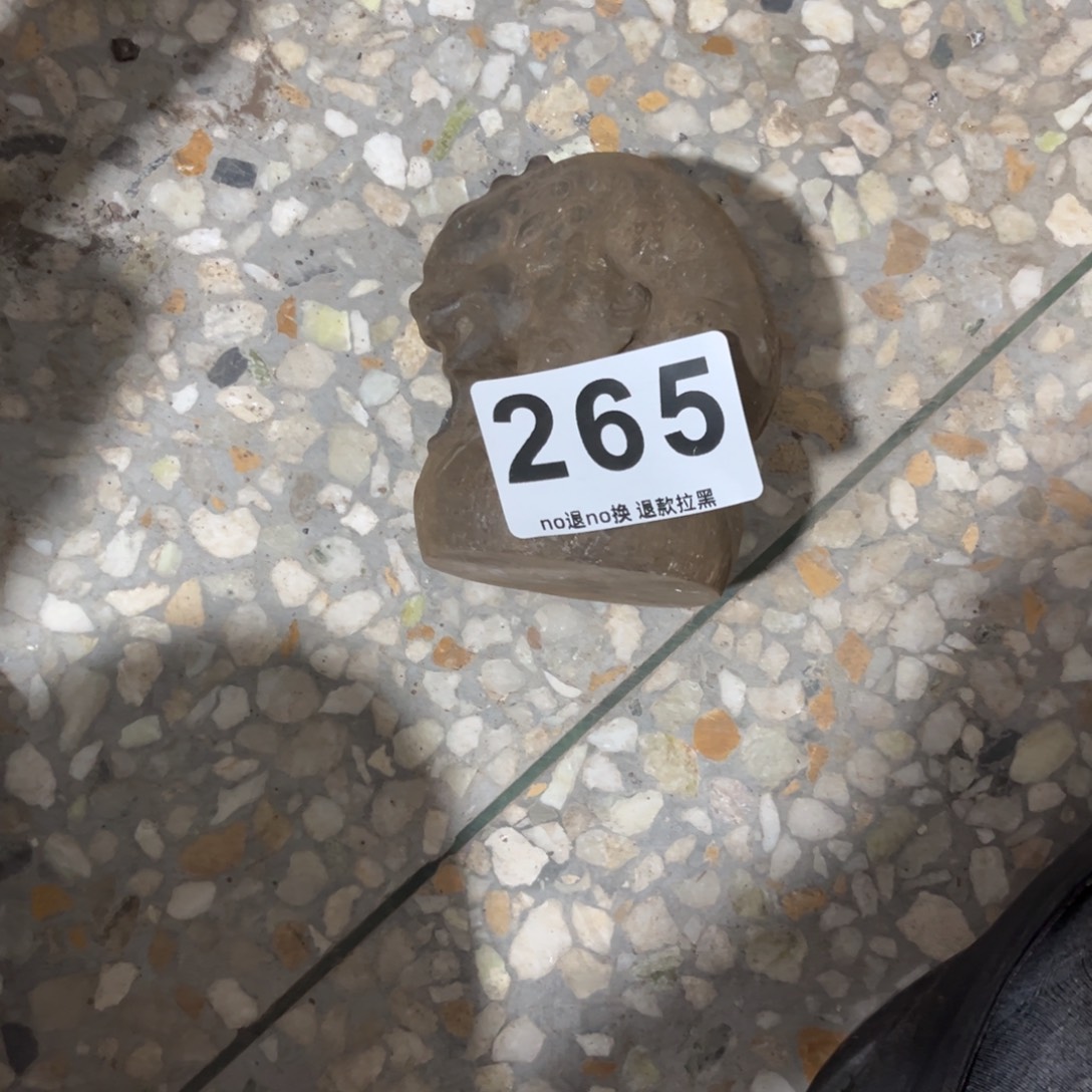 发***墙一物一图，工艺品。