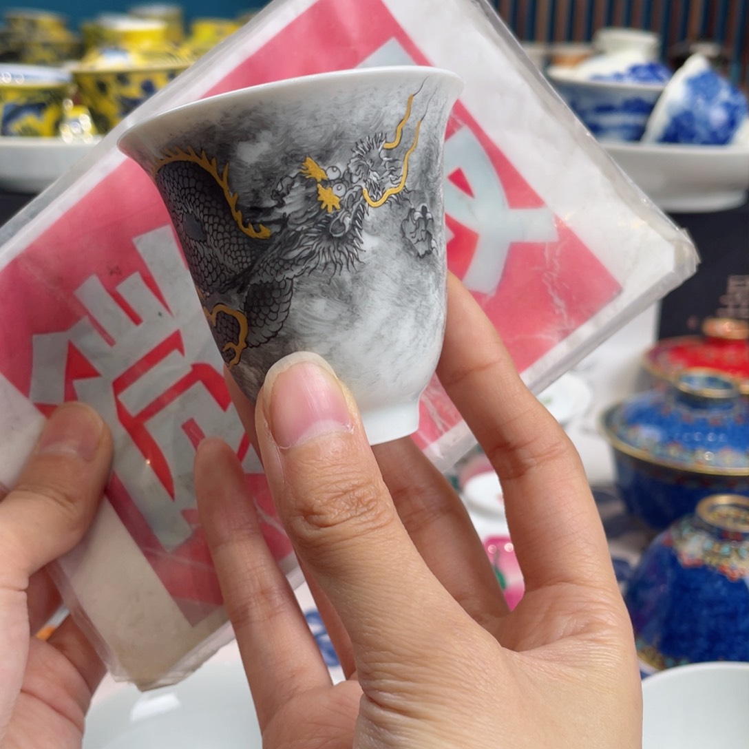 景德镇陶瓷市场价格