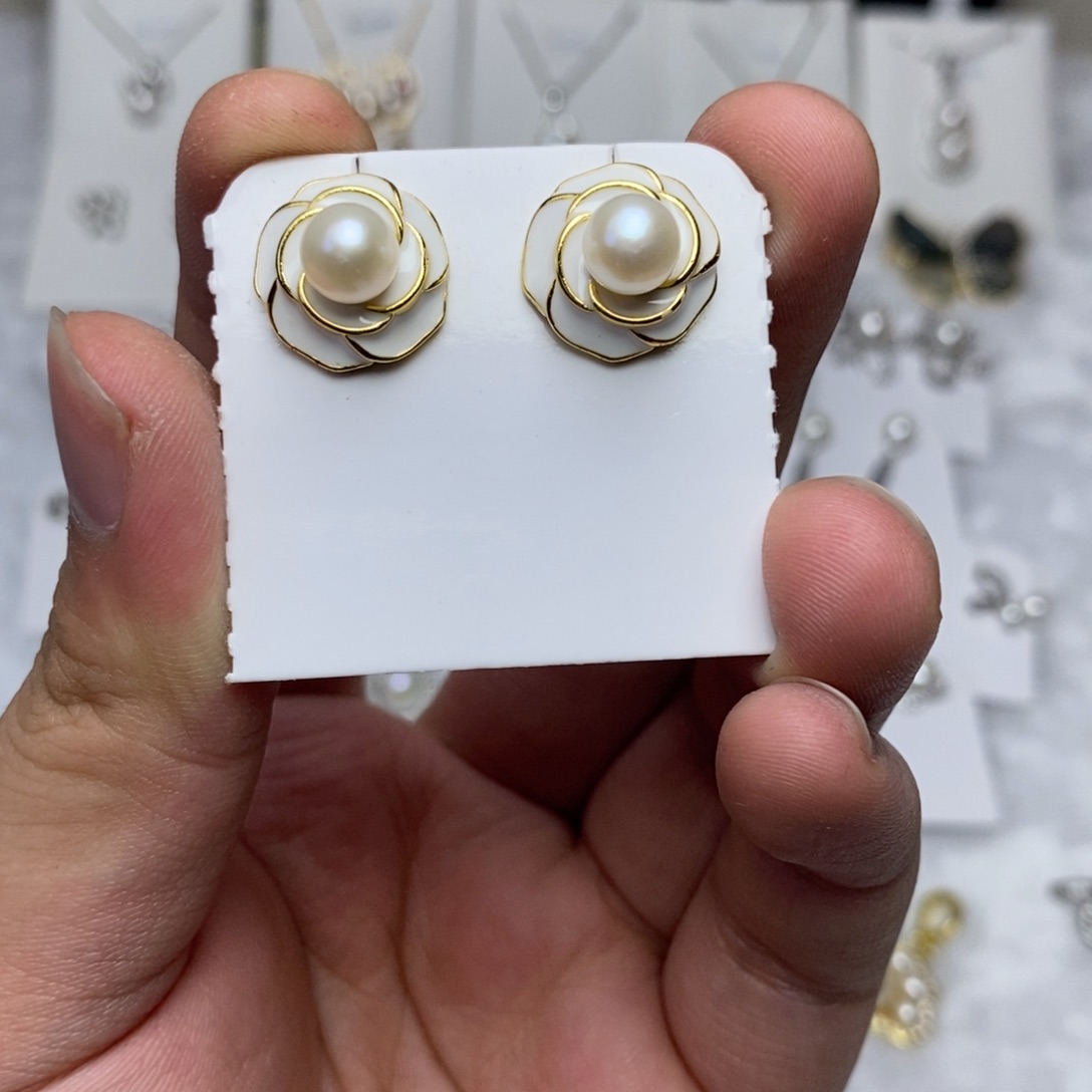 未镶嵌耳饰淡水珍珠