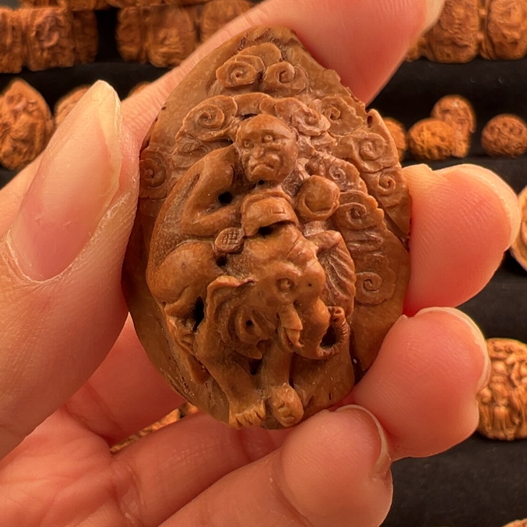 吊坠桃核【福利】桃核雕刻封侯拜相