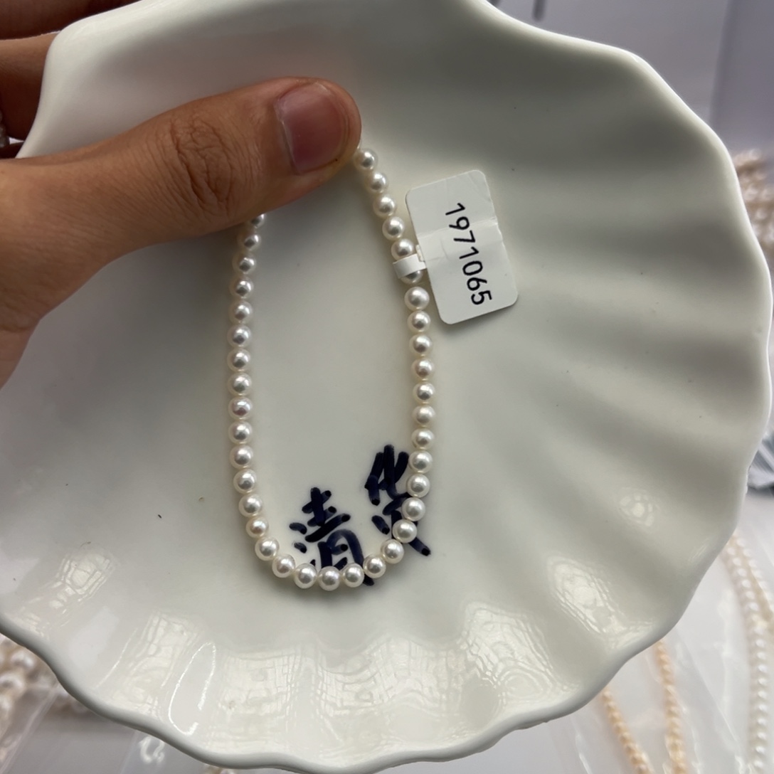 未镶嵌淡水珍珠项链