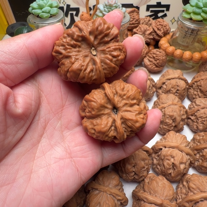 健***马文玩核桃吊坠精品蛤蟆