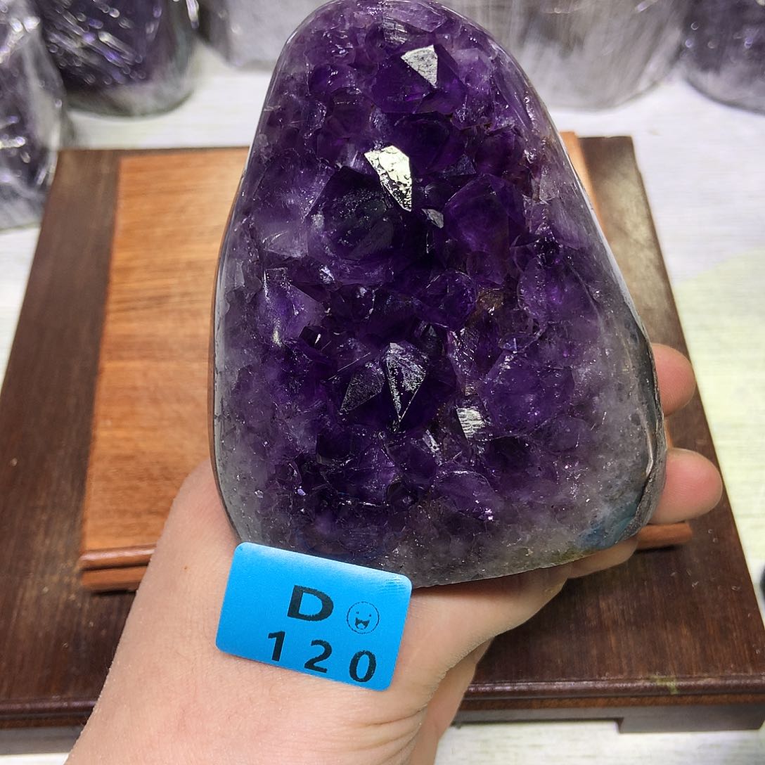 紫晶大型摆件（非配饰）未镶嵌