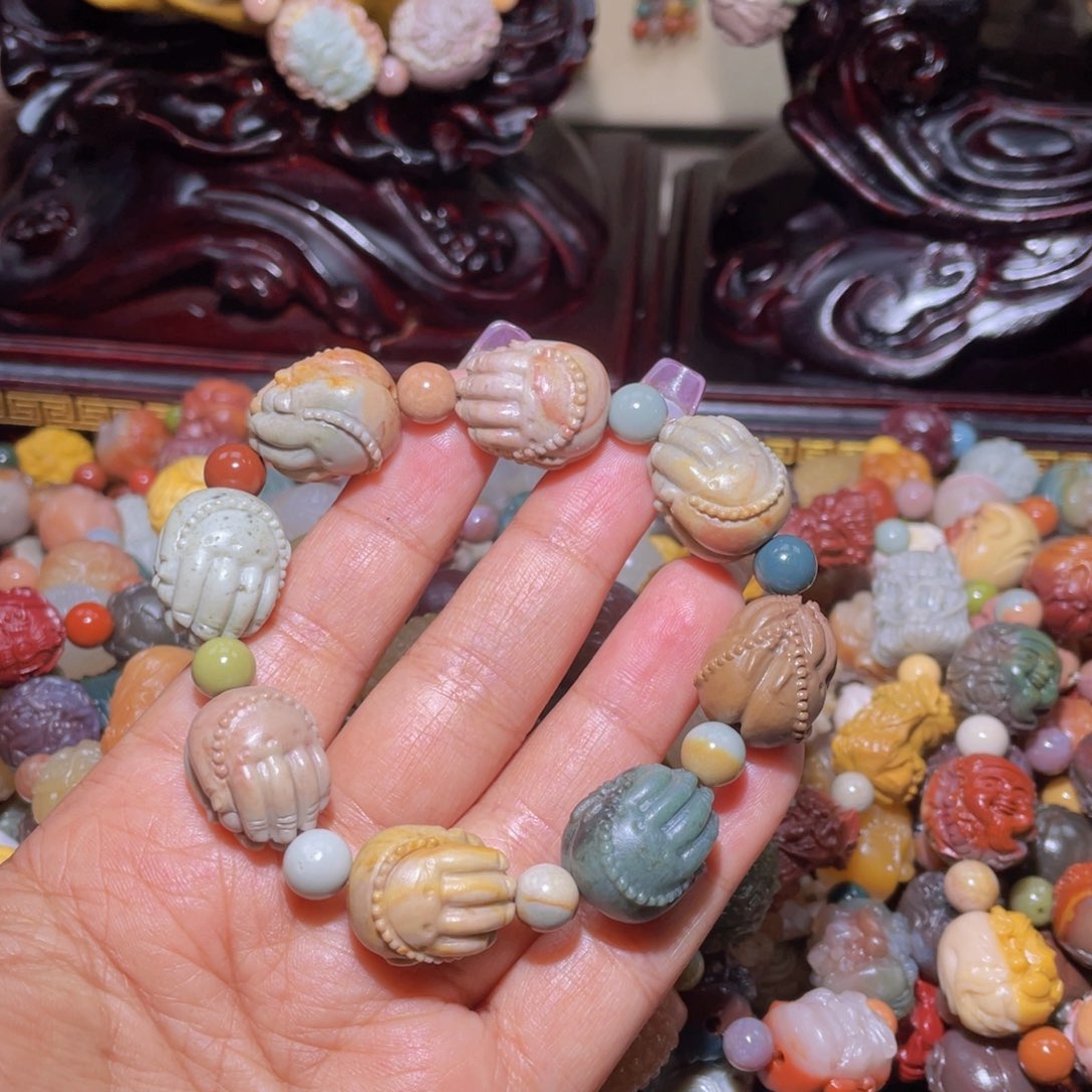 石英质玉手链未镶嵌