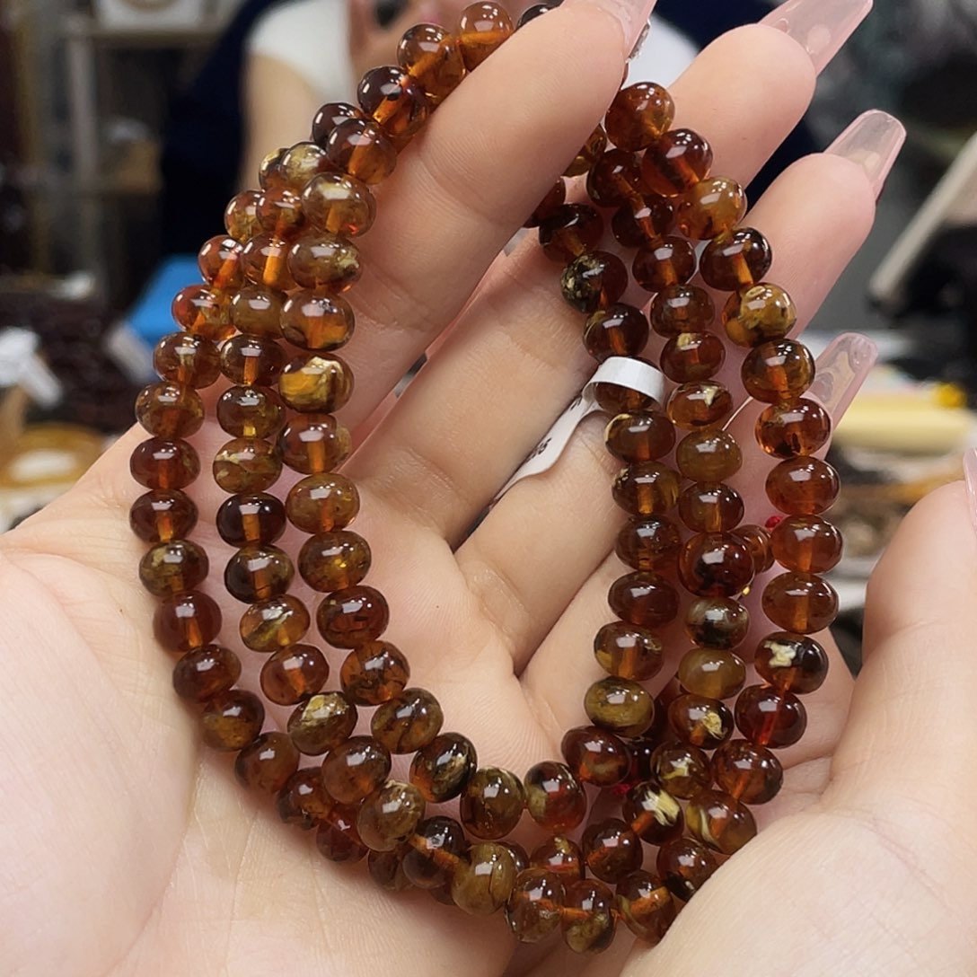 琥珀裸石未镶嵌7血蜡妖花108