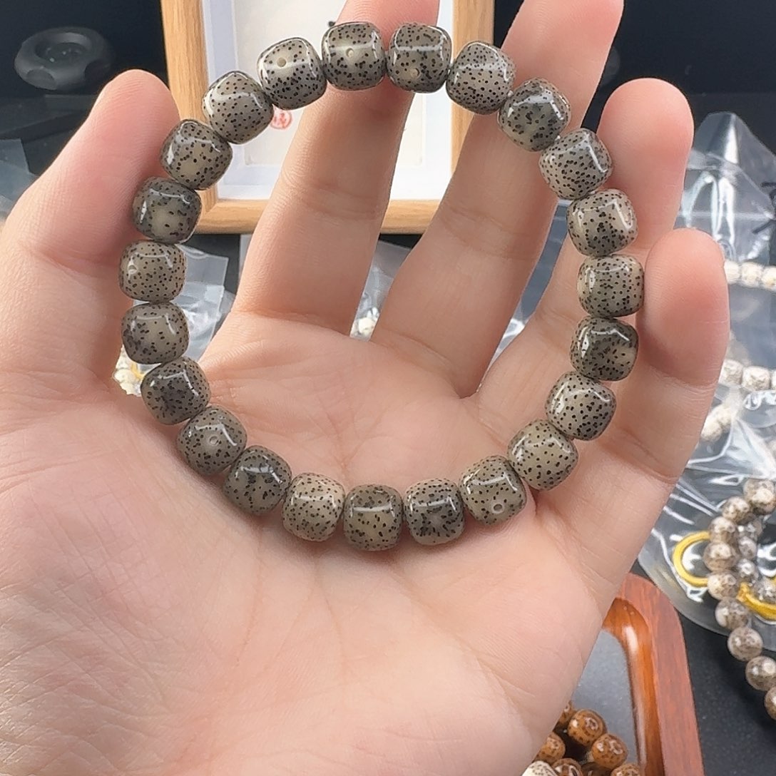 星月菩提手串黑冰单圈
