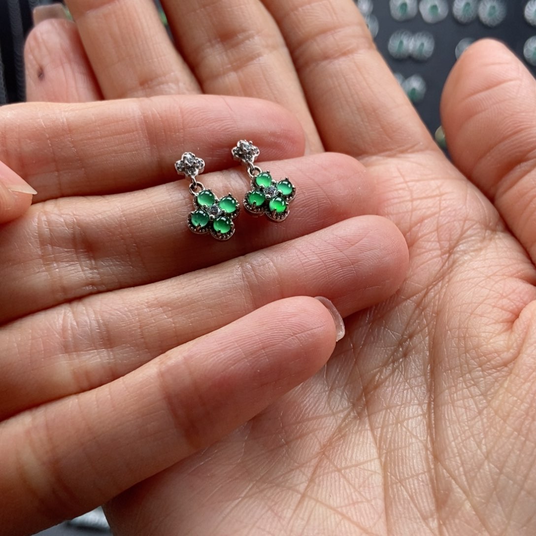 翡翠耳饰银S925镶嵌翡翠首饰