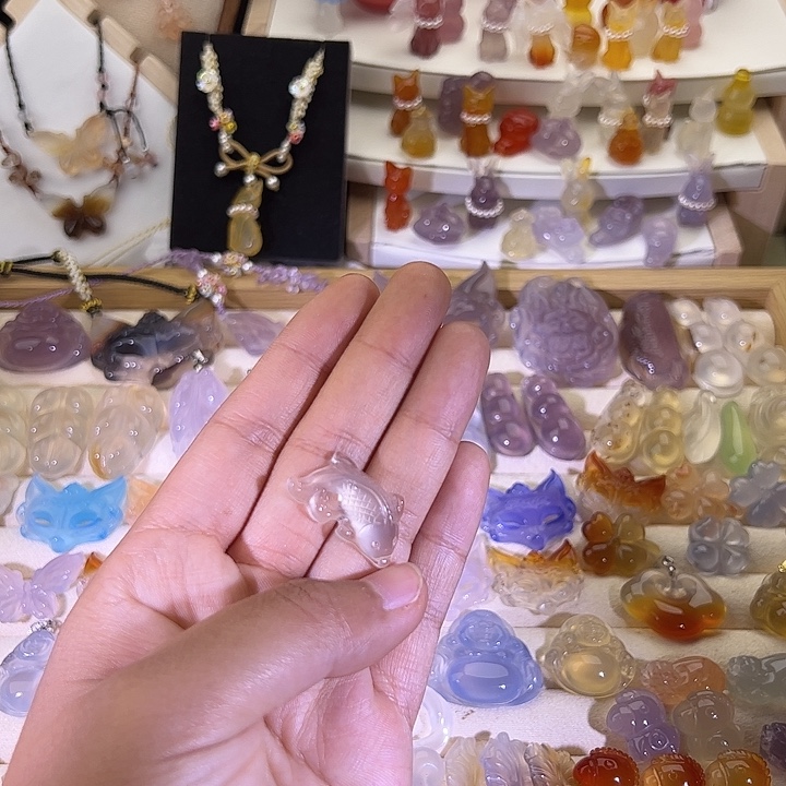 玛瑙/玉髓未镶嵌颈饰