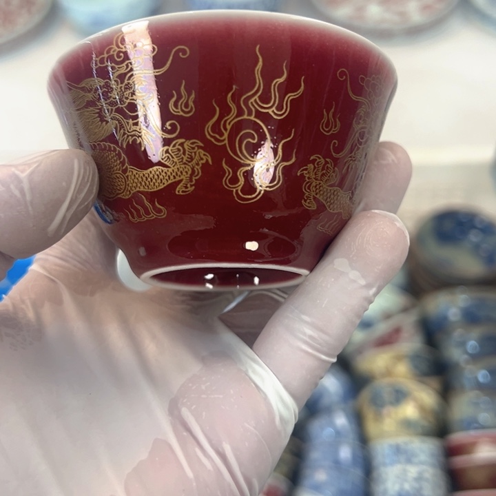 瓷片狼红斗笠主人杯