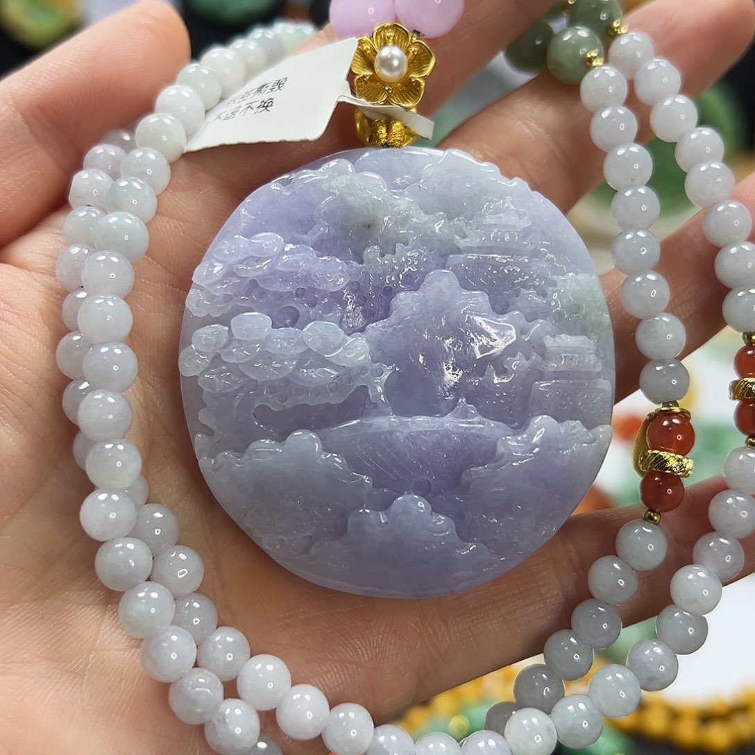 翡翠未镶嵌颈饰吊坠