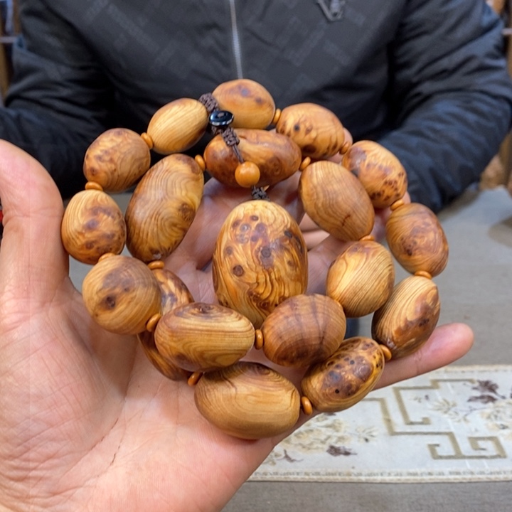 柏木（崖柏）崖柏1