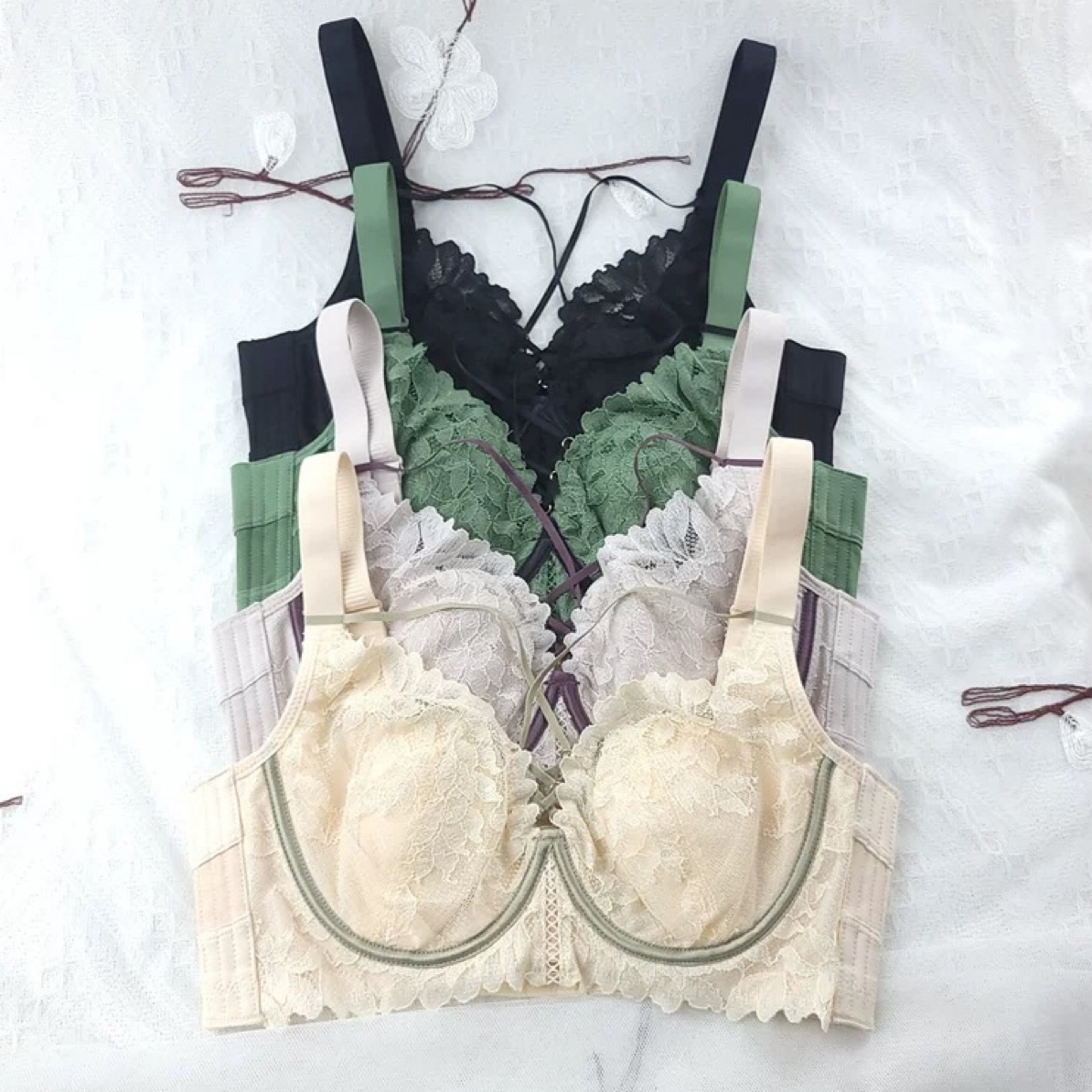 超薄蕾丝兔耳朵内衣女 BC 通杯软钢圈无痕透气收副乳调整型文胸