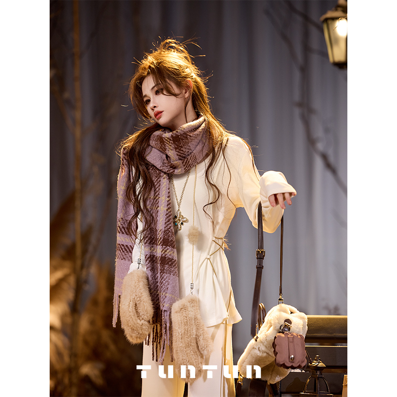 11月30号上新【侧腰 白色】隐藏心机 链条装饰显瘦长袖T