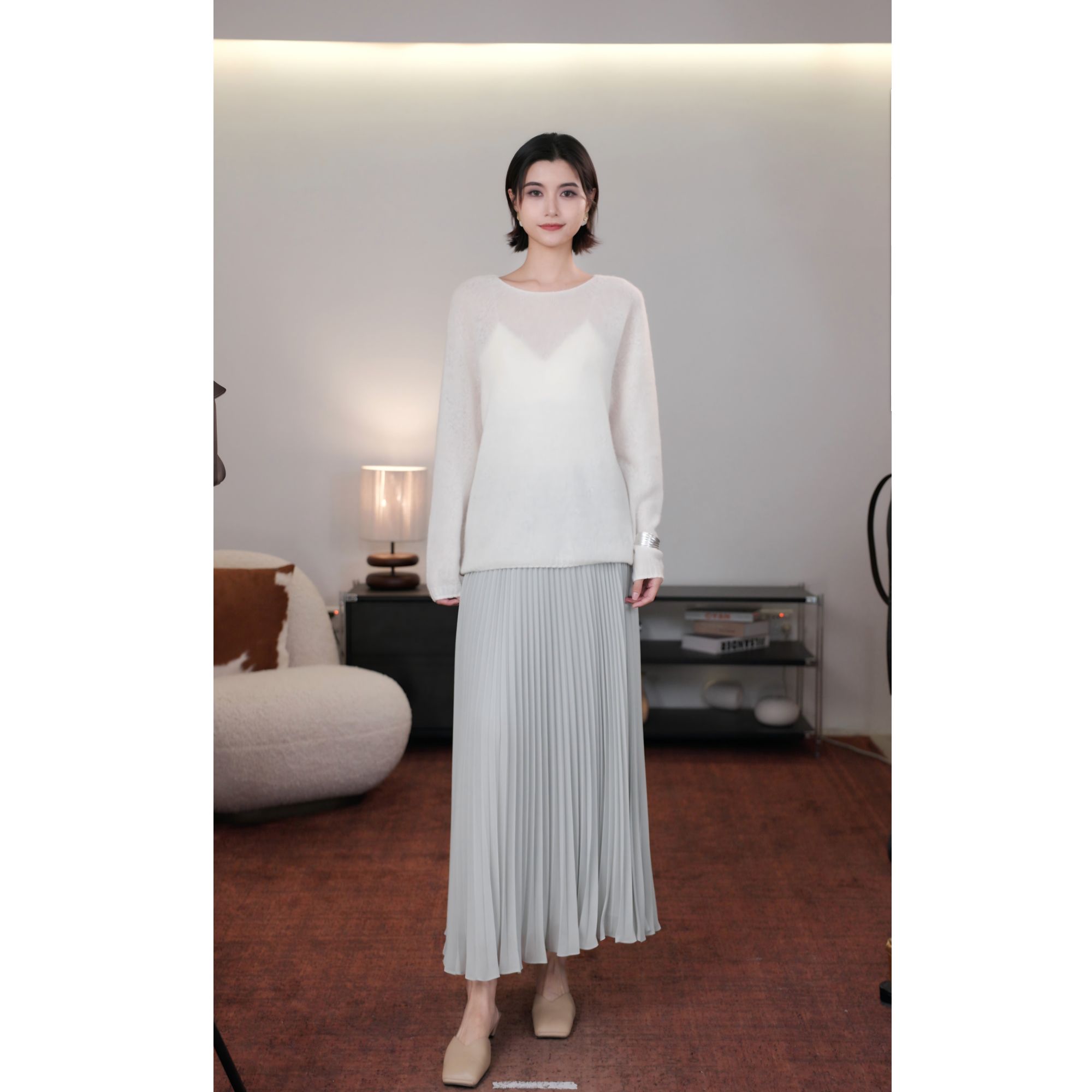 LYNEE【经典新译】 丝羊绒长袖圆领套衫 奢感套头针织衫LGD2GSK042