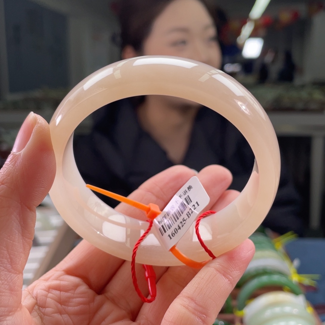 未镶嵌手镯和田玉59 60
