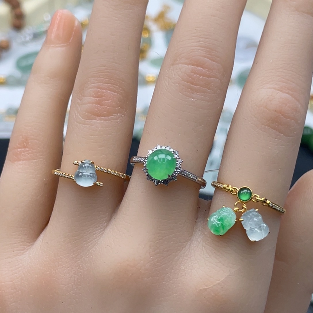 翡翠未镶嵌戒指戒指