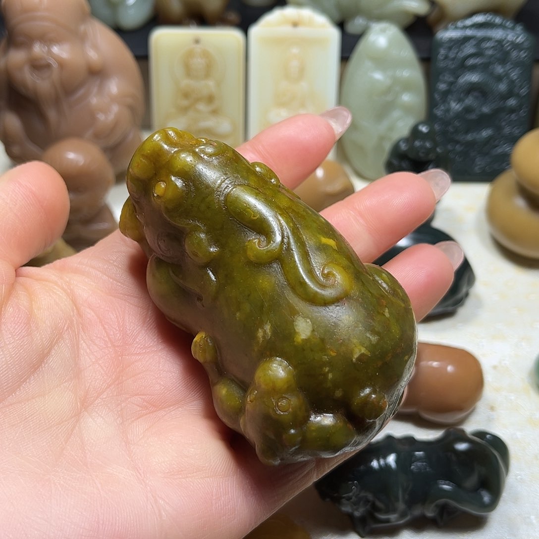 白玉菩提吊坠白玉菩提吊坠