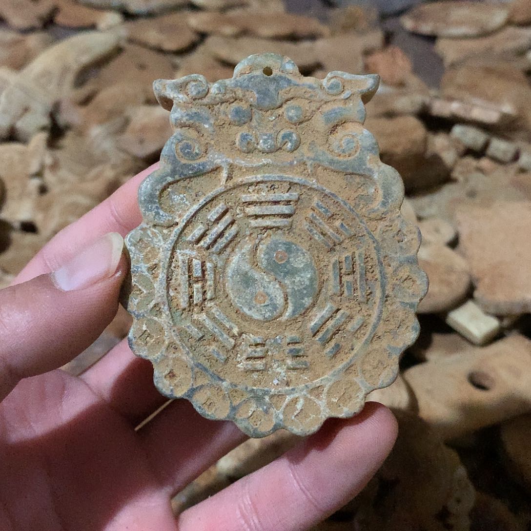 未镶嵌和田玉挂件