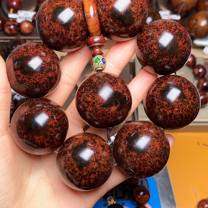 花梨木类老****）老挝花梨风化料土埋料油梨3.5