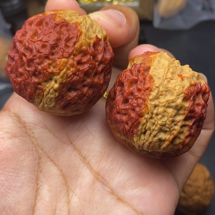 把件文玩核桃44尺牡丹绣球