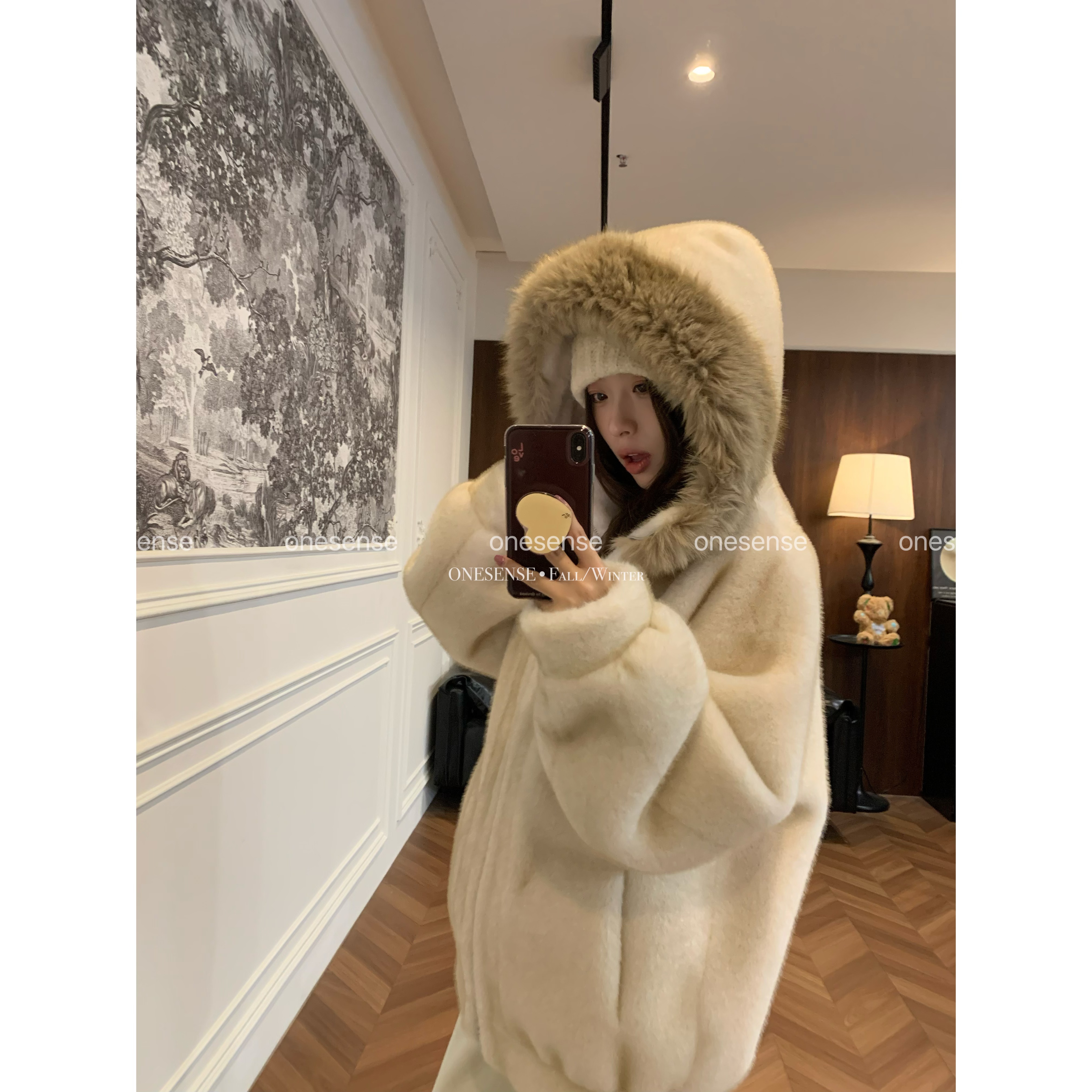 【万万家】2025秋冬新款韩版常规款连帽款设计气质时尚百搭毛毛外套