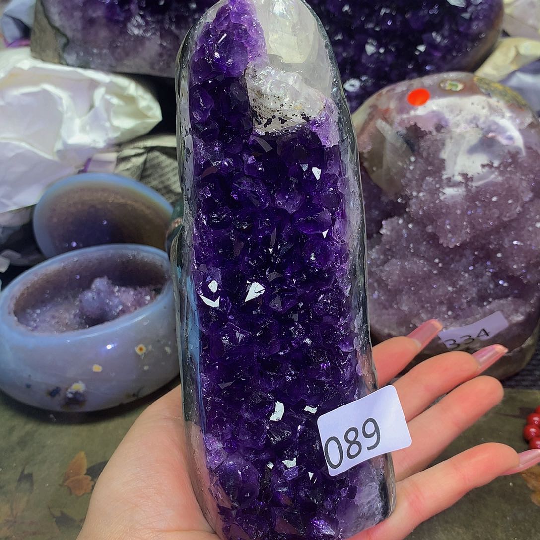 紫晶大型摆件（非配饰）未镶嵌