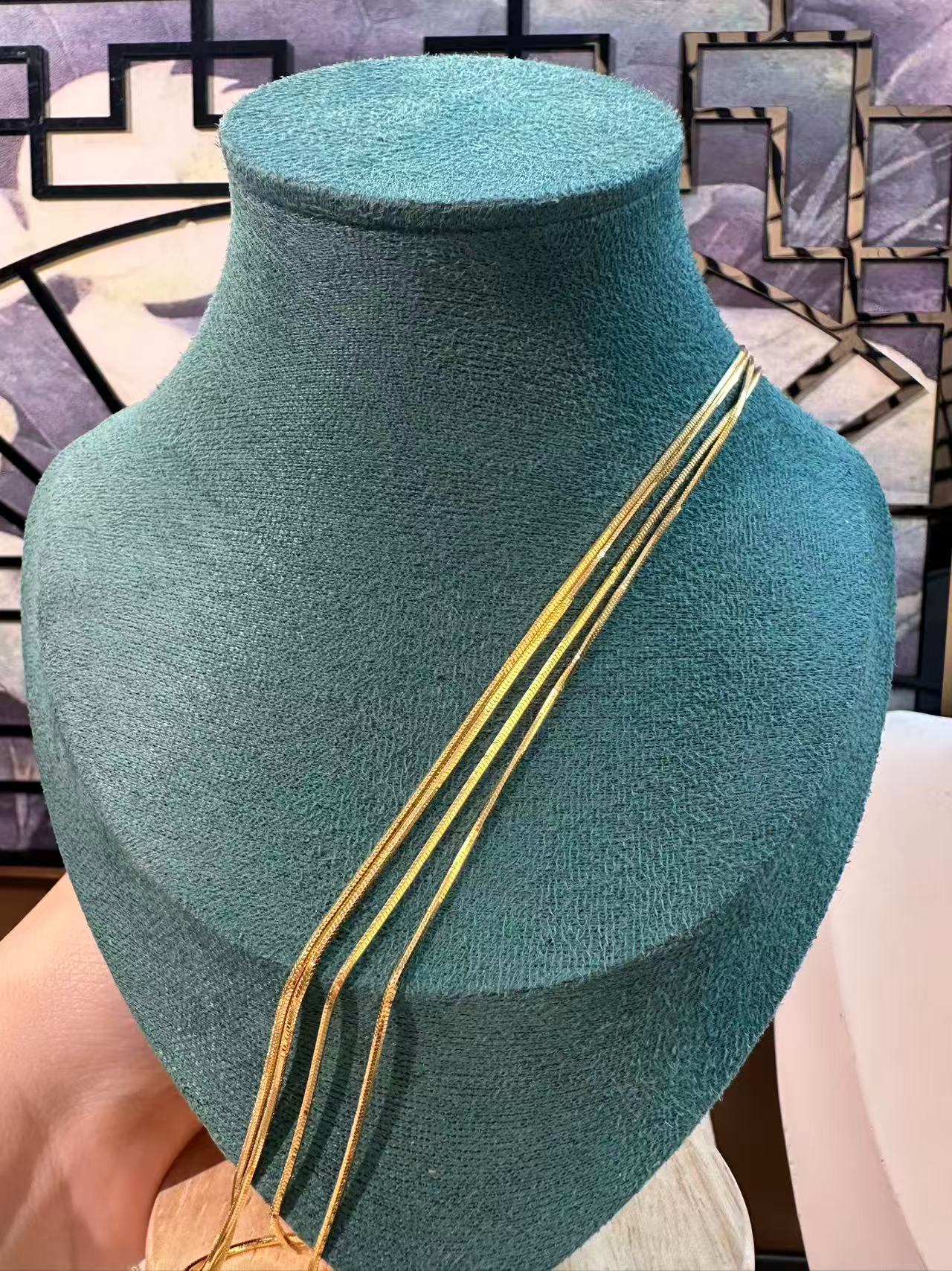 时尚百搭项链项圈 黄蛇骨项链