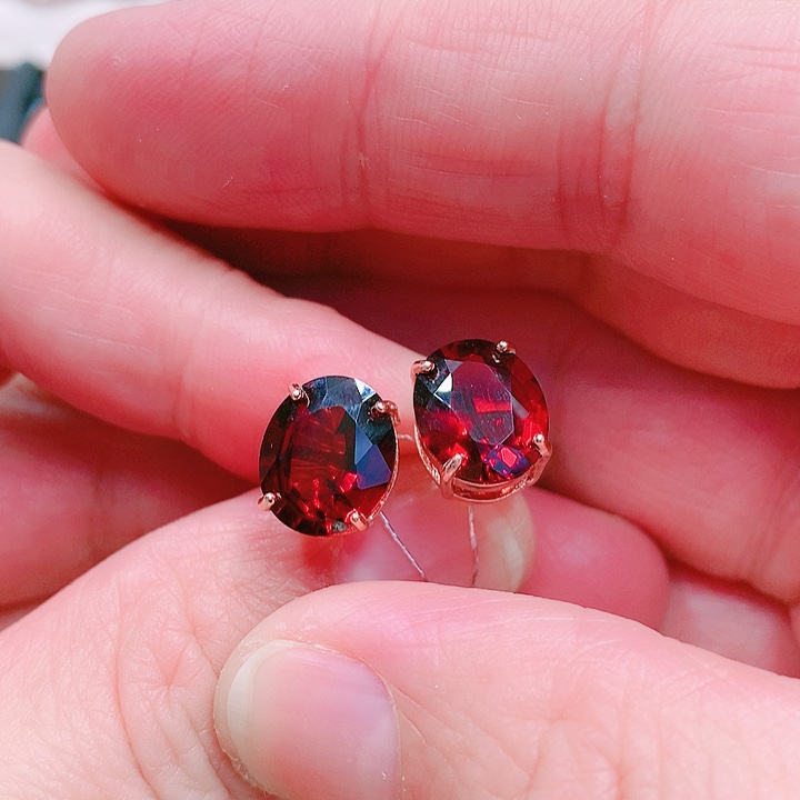 石榴石耳钉银S925镶嵌