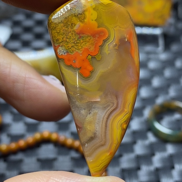 玛瑙/玉髓颈饰未镶嵌