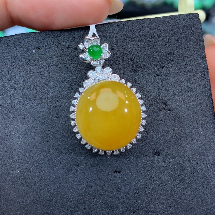 18K金镶嵌手链翡翠翡翠