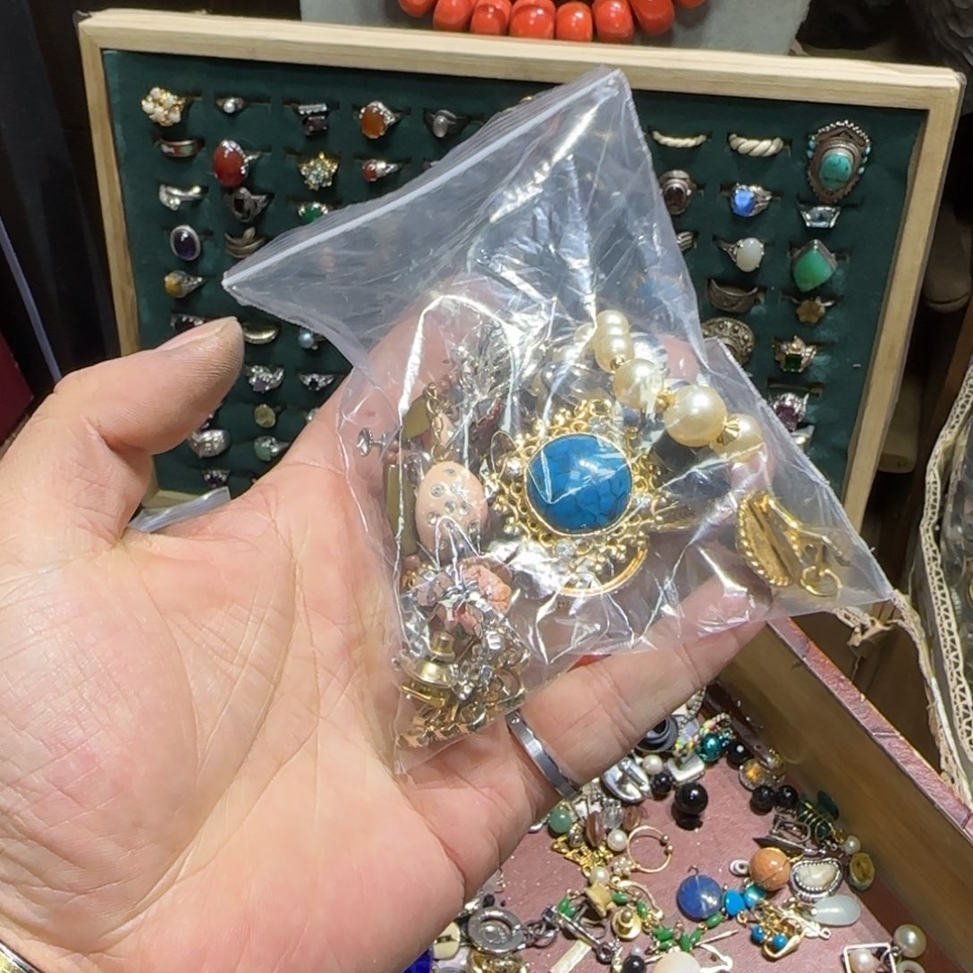 爱***松醋酸（人造纤维）合金
