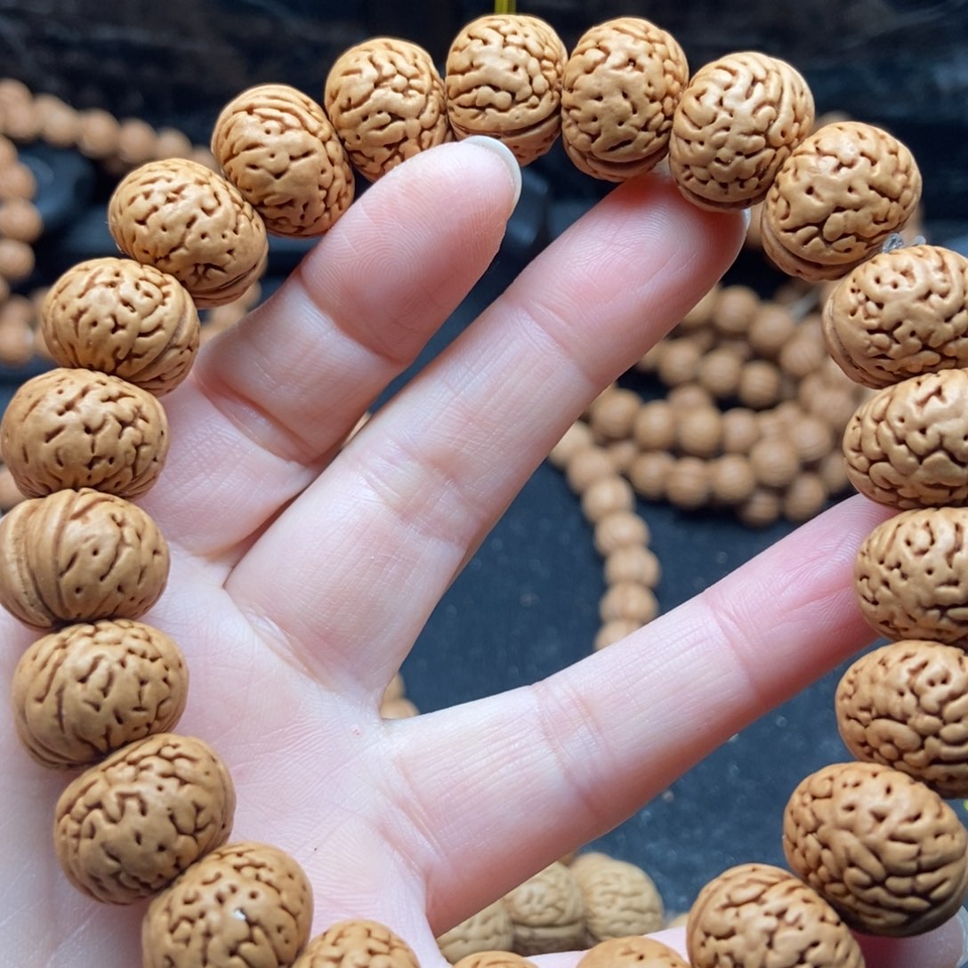 桃核手串树王纽扣15➕闪9