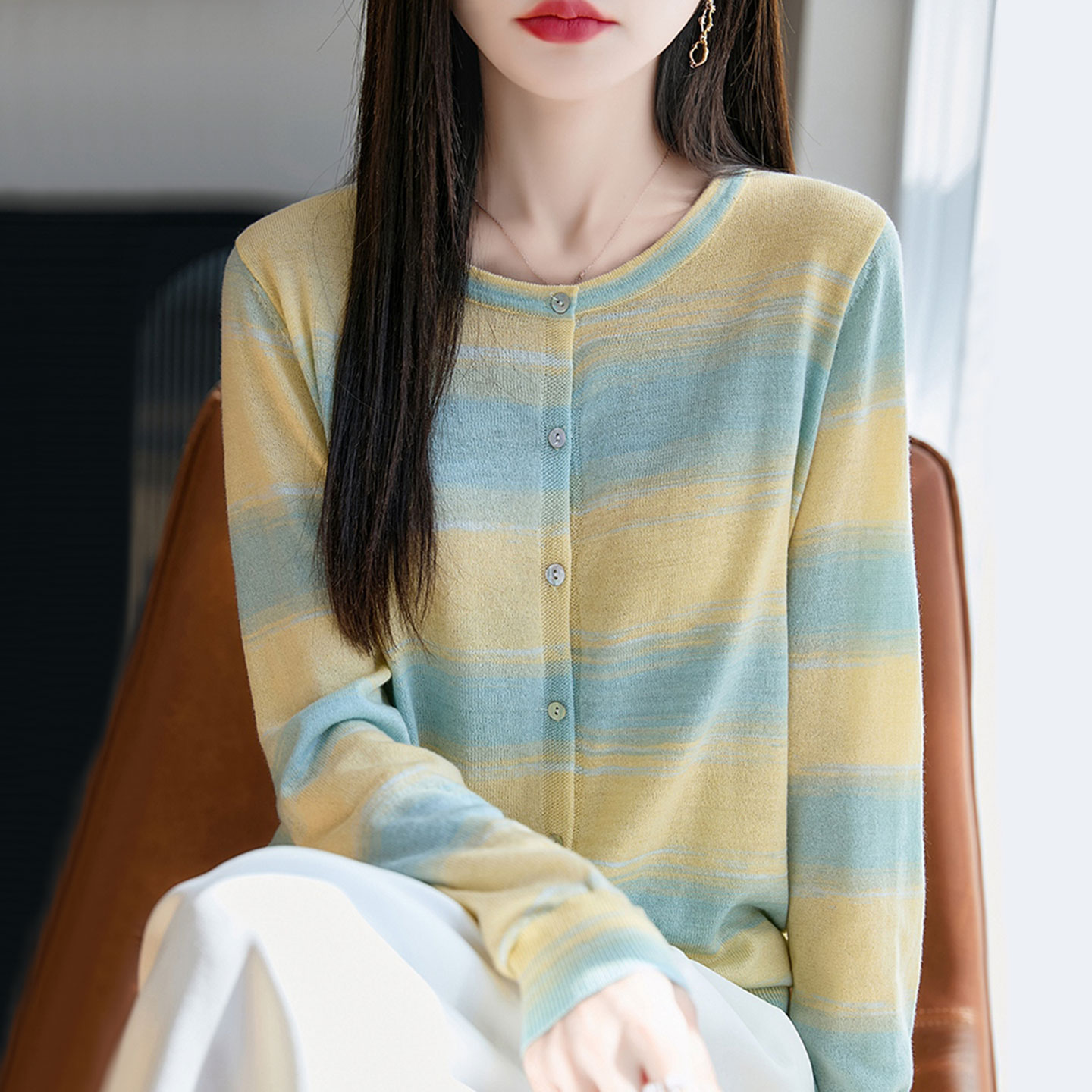 秋季新款时尚圆领拼色羊毛针织开衫外套女宽松洋气薄减龄毛衣外搭