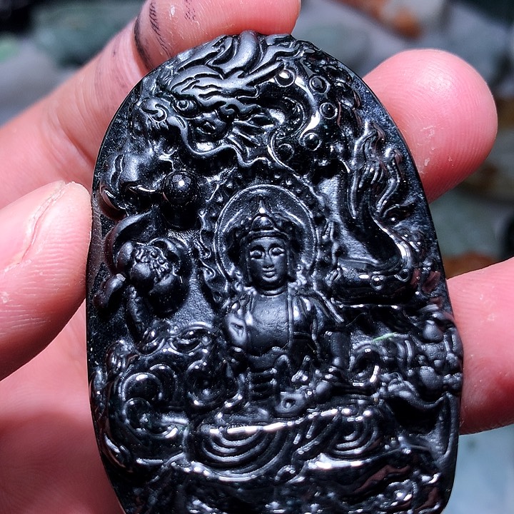 翡翠未镶嵌颈饰保真天然a货翡翠