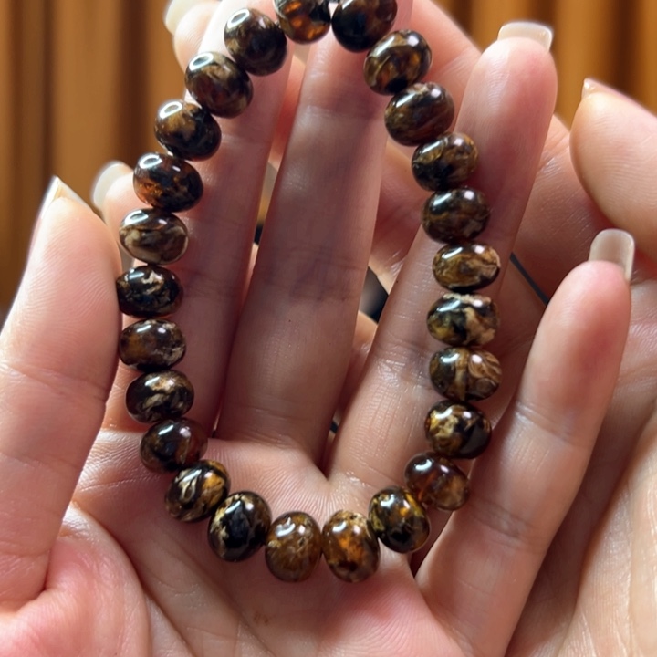 琥珀裸石未镶嵌抚顺10-23