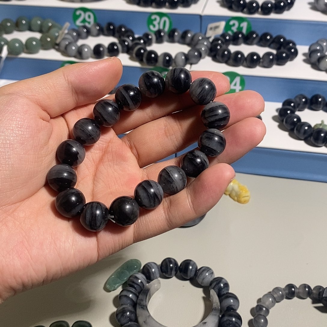 石英质玉未镶嵌手链