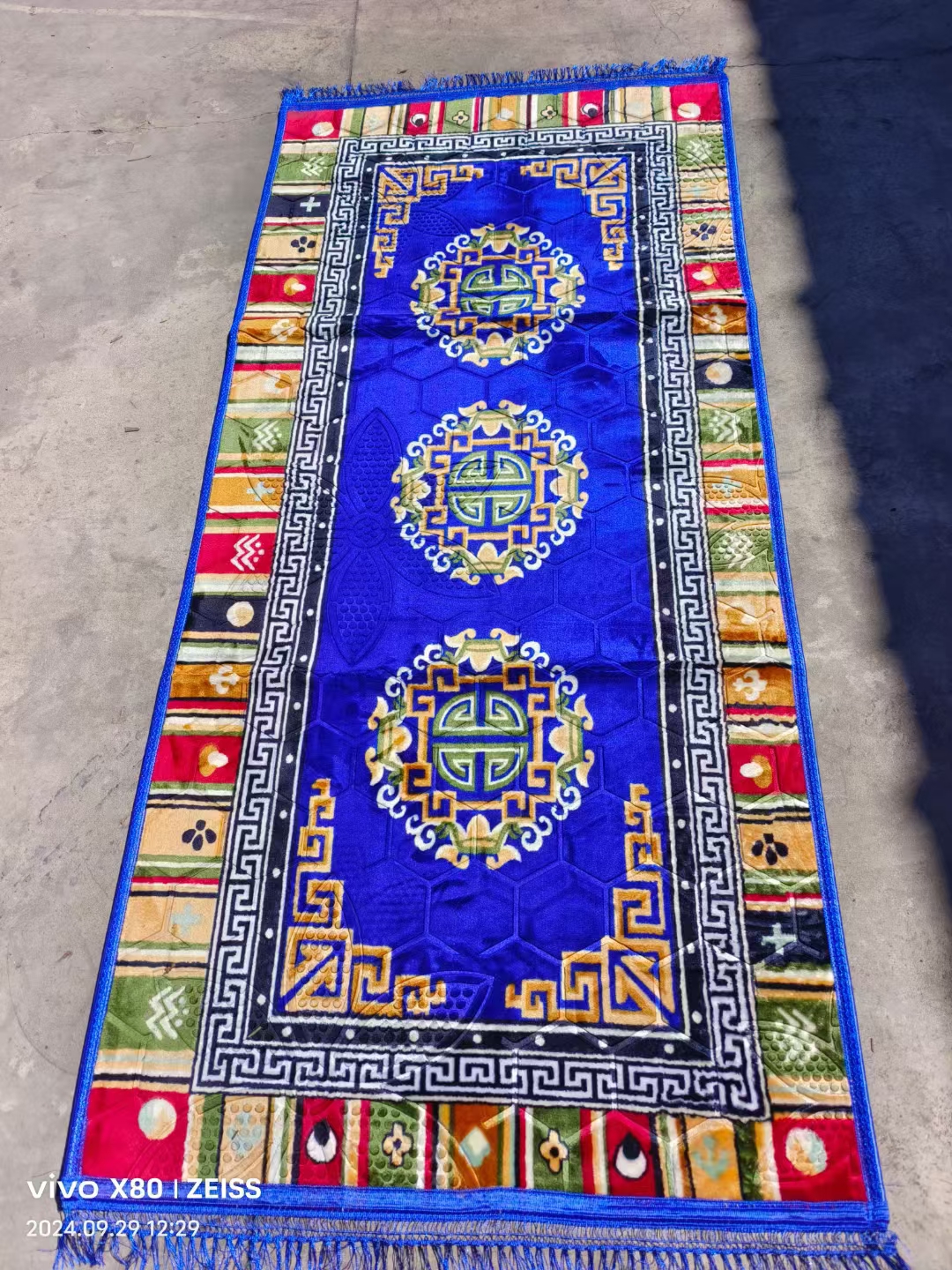 拍一发二90X2米藏式民族图案卧室地毯防滑垫床上用品卡垫家居装饰