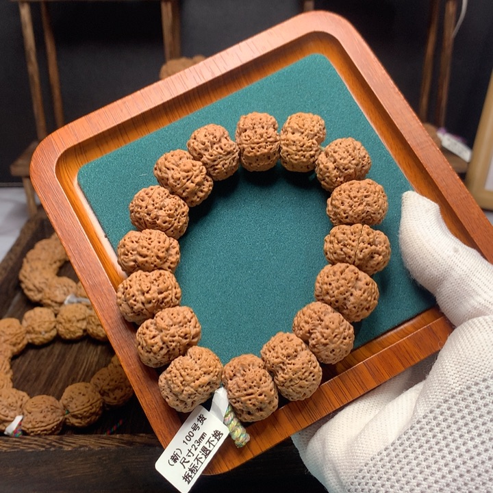 金刚菩提吊坠23蜜肉板王满肉