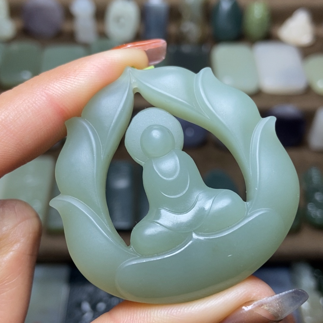 和田玉颈饰未镶嵌